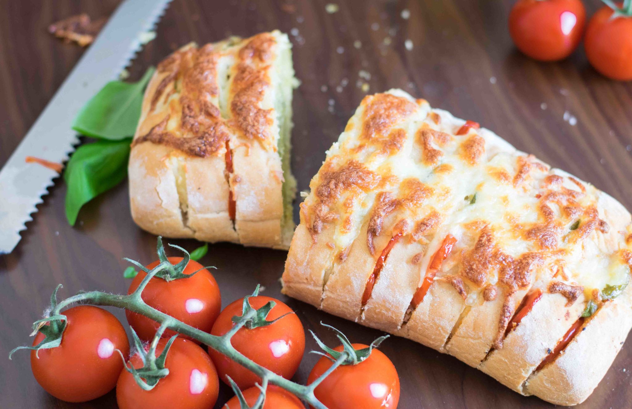 Ciabatta Partybrot Mit Tomate Mozzarella Und Basilikum - Rezepte Suchen